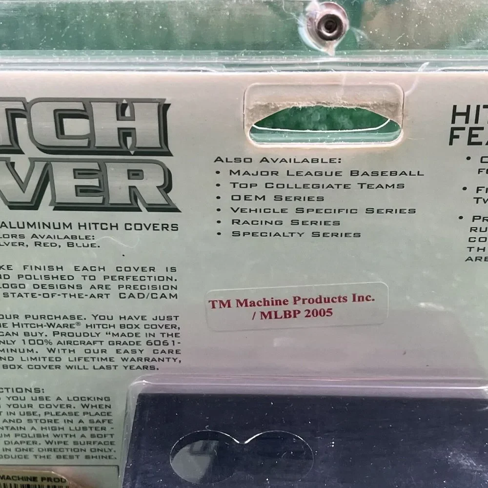 Chicago Cubs‎ Trailer Hitch Cover 5/16